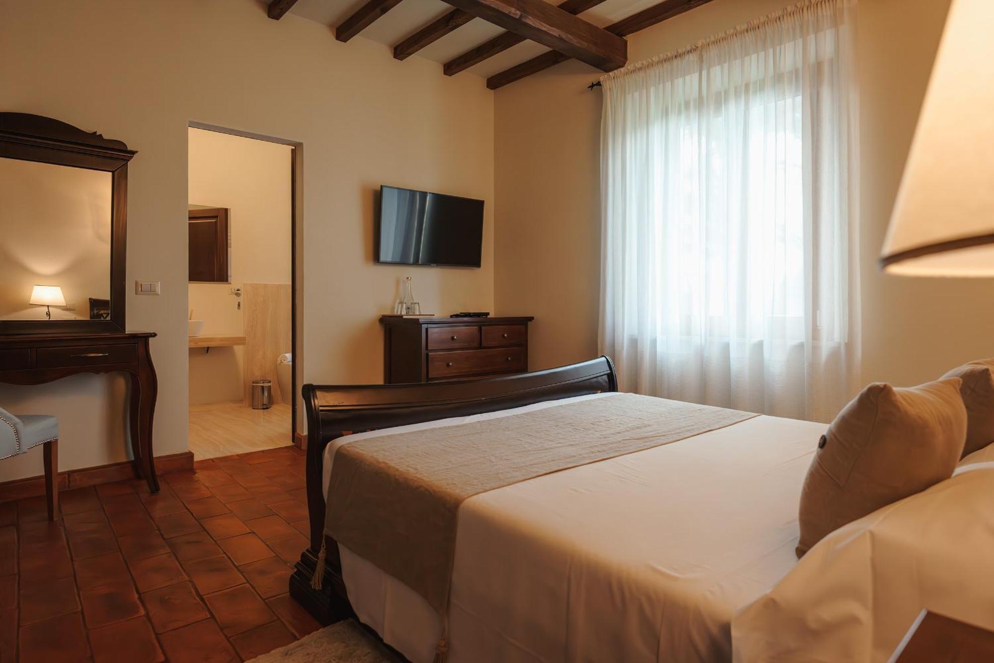 Wine Estate Paradiso Di Cacuci Farm stay Montalcino